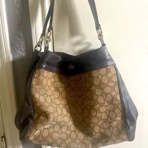 Coach shoulder bag
